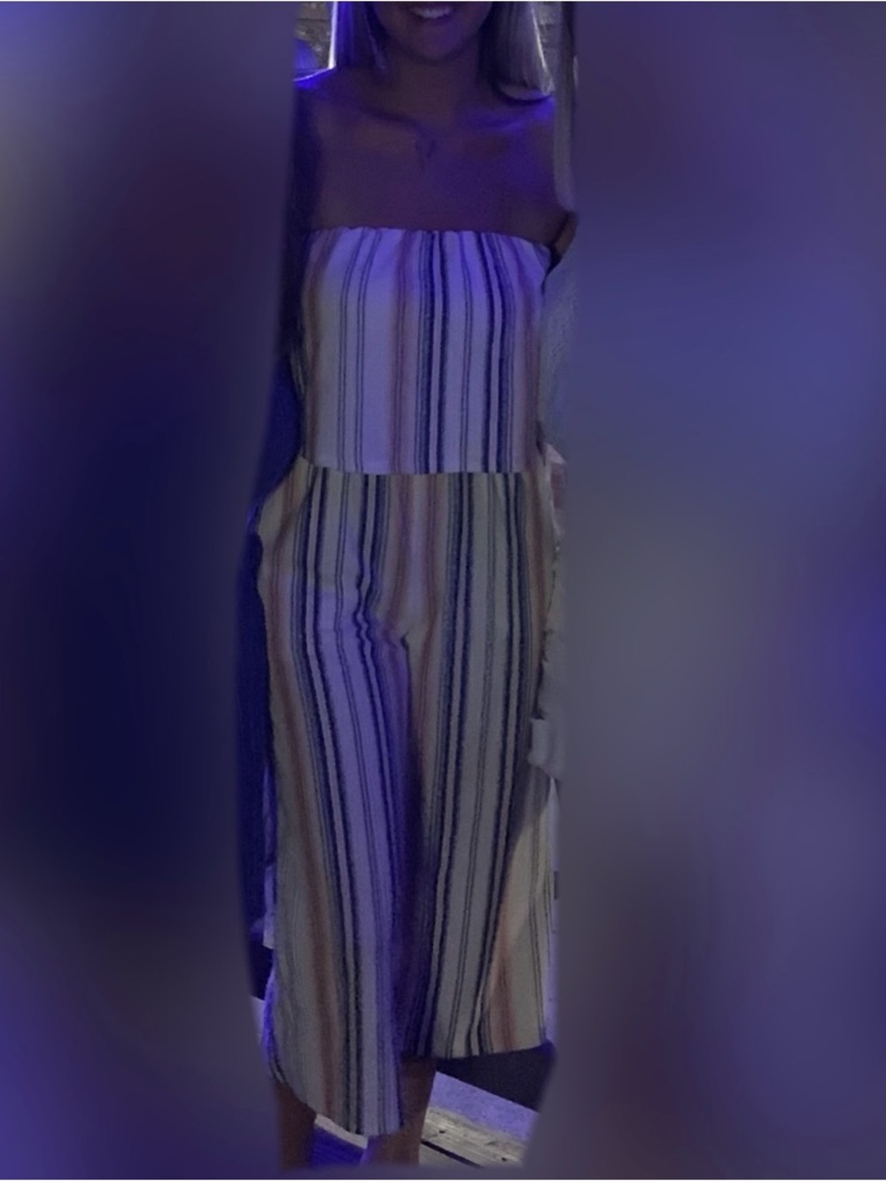 Striped Sleeveless Romper - Picture 3 of 3